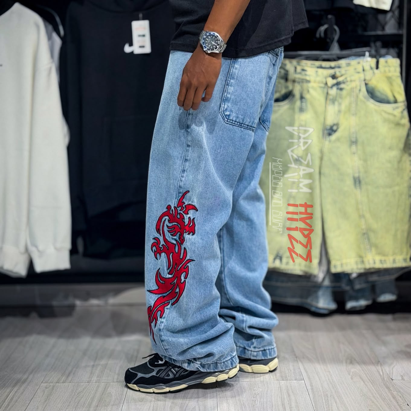 Calça Reta Red Flames DMC