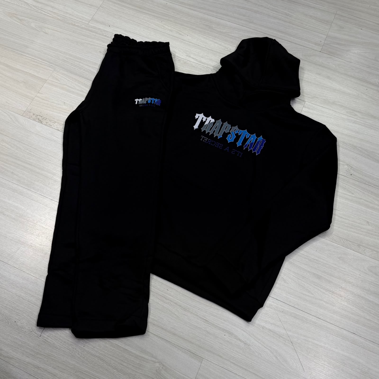 CONJUNTO TRAPSTAR