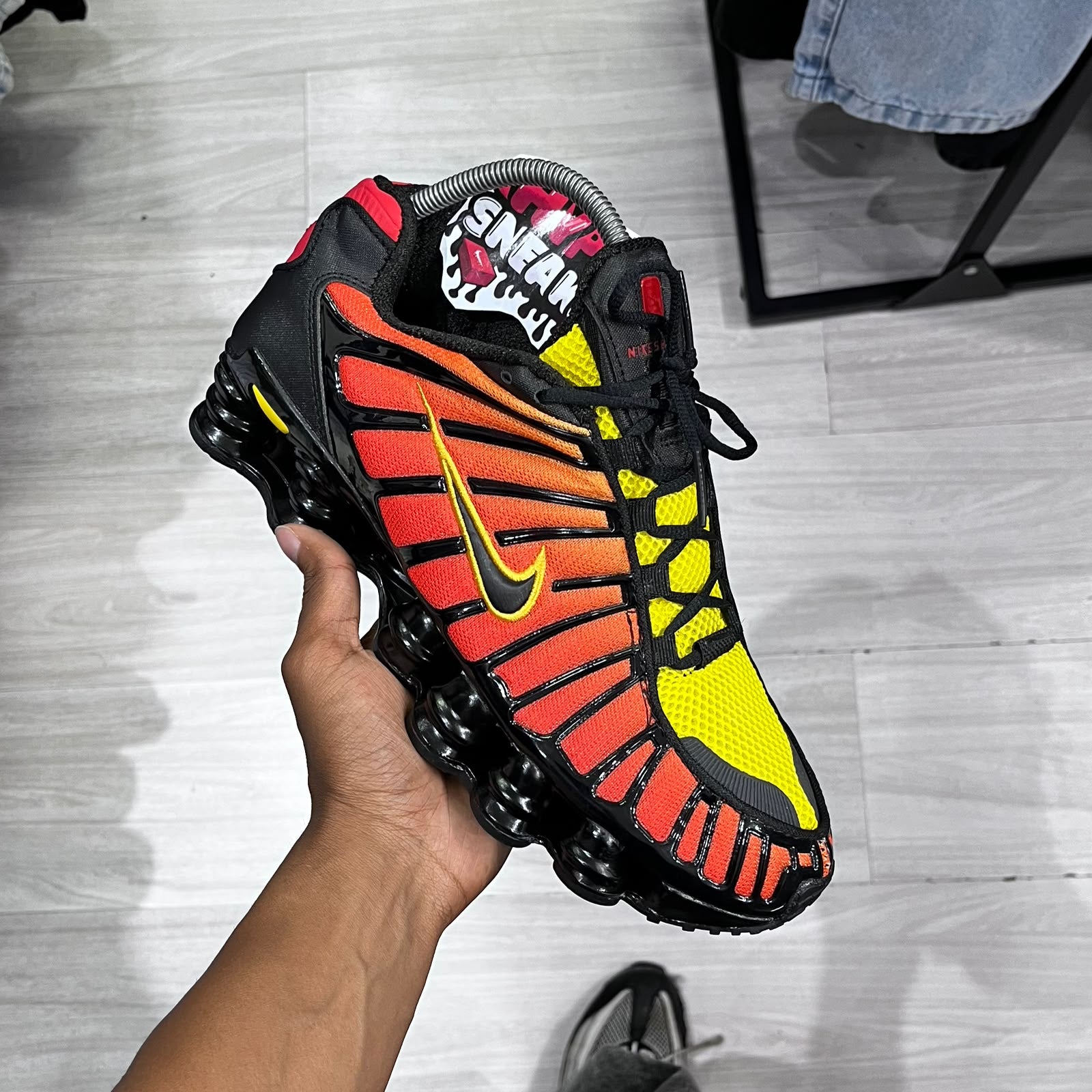 12 MLS