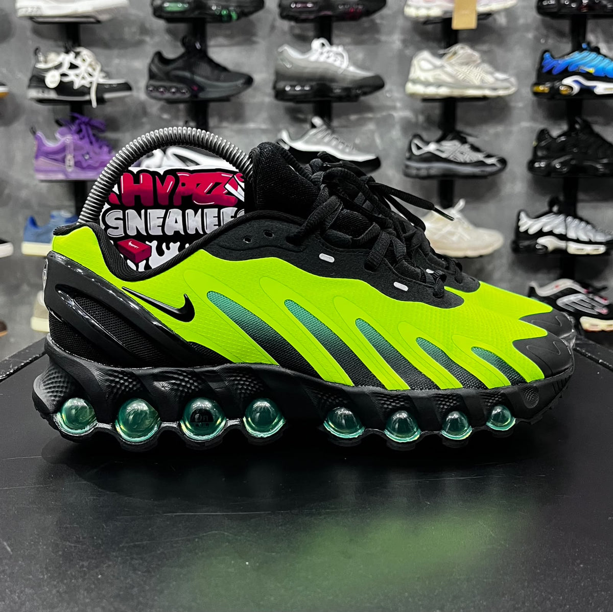 AIR MAX DN8