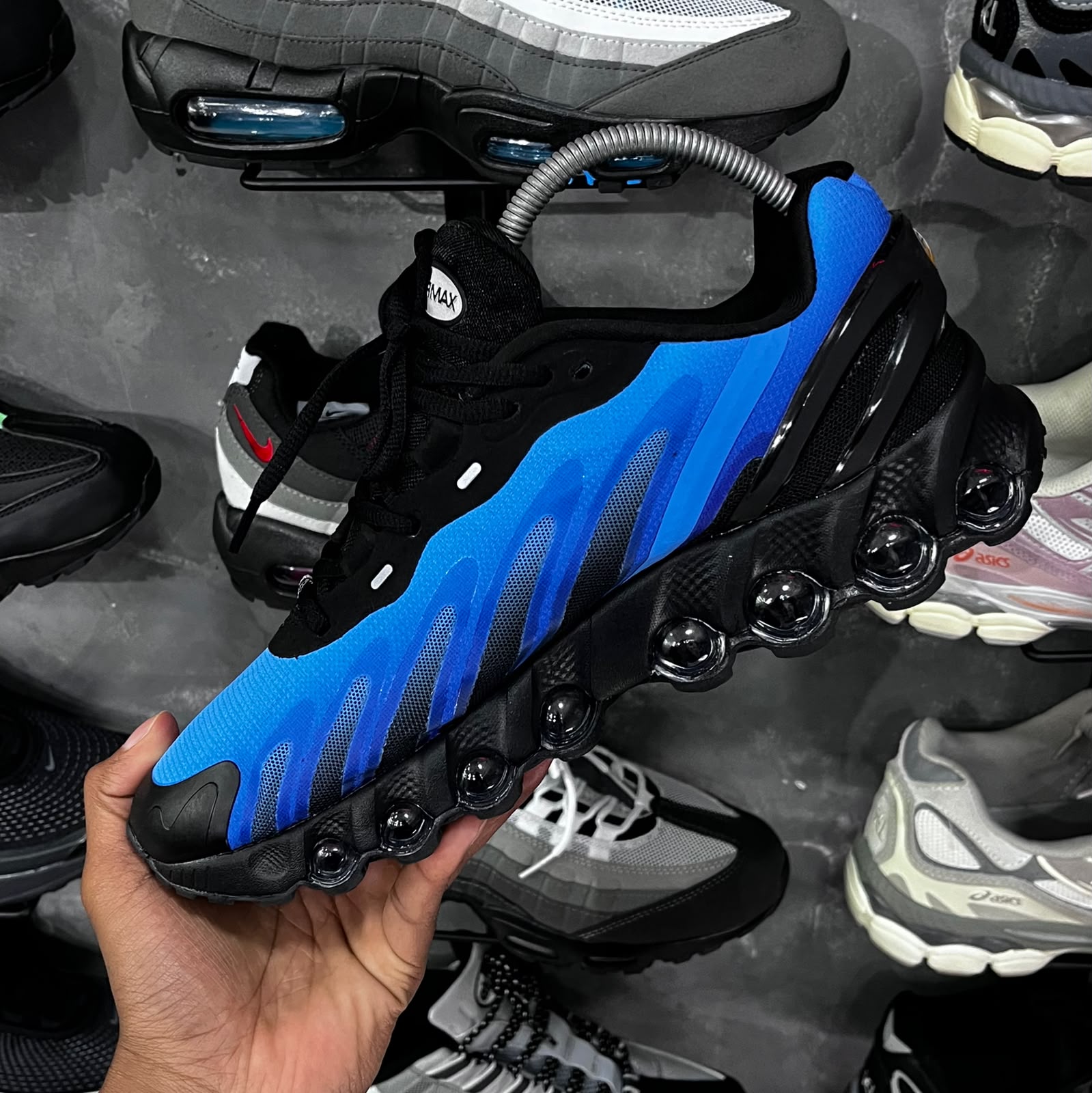AIR MAX DN8