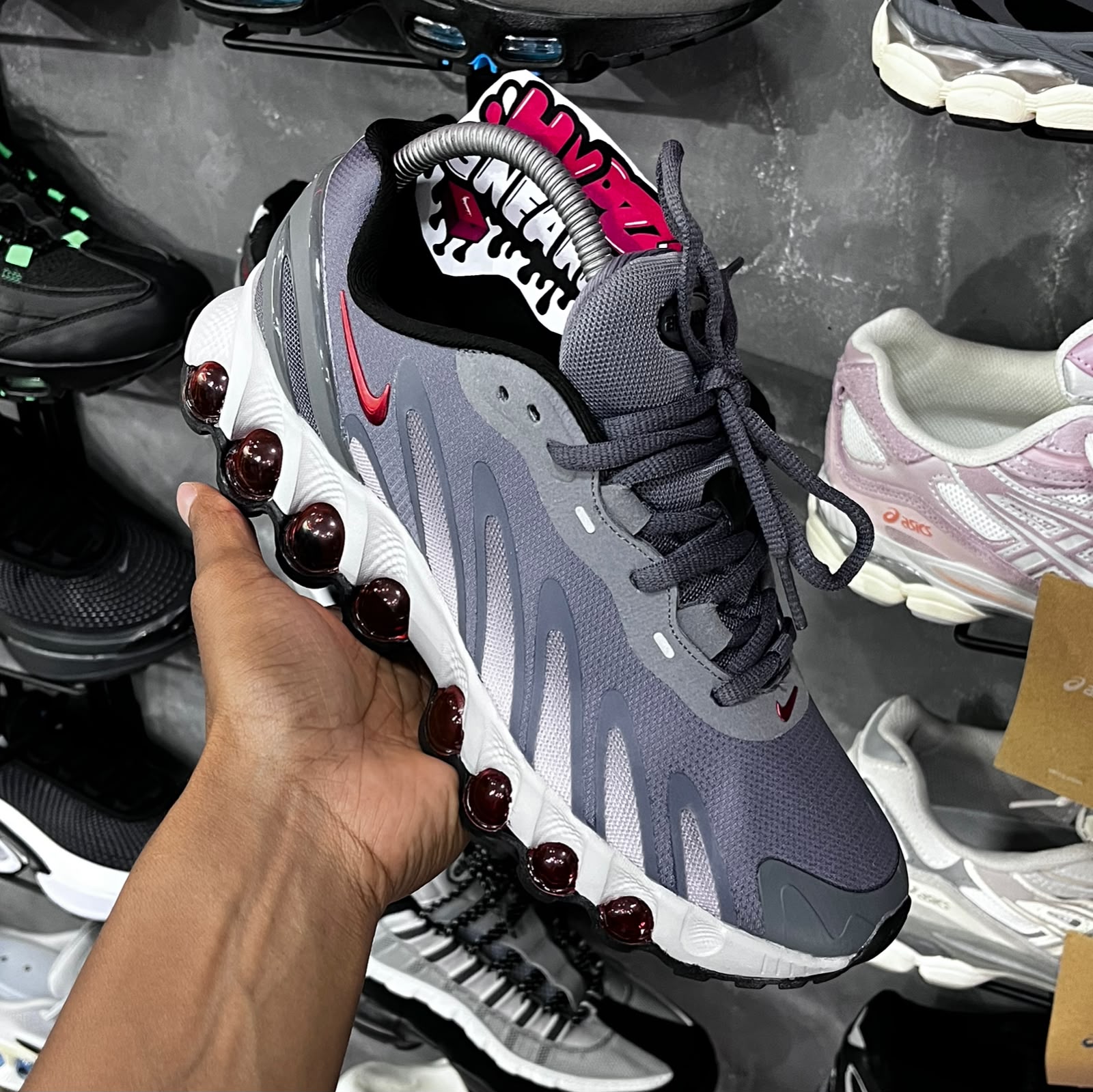 AIR MAX DN8