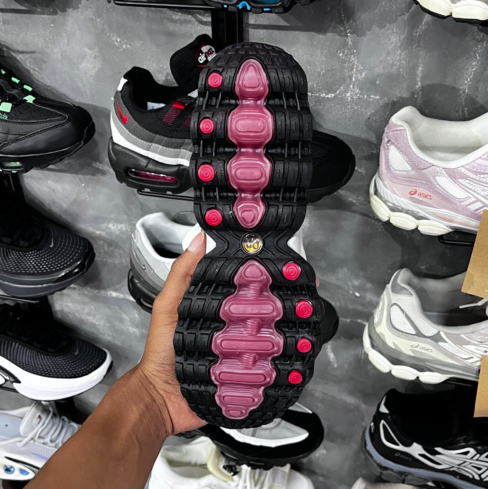 AIR MAX DN8