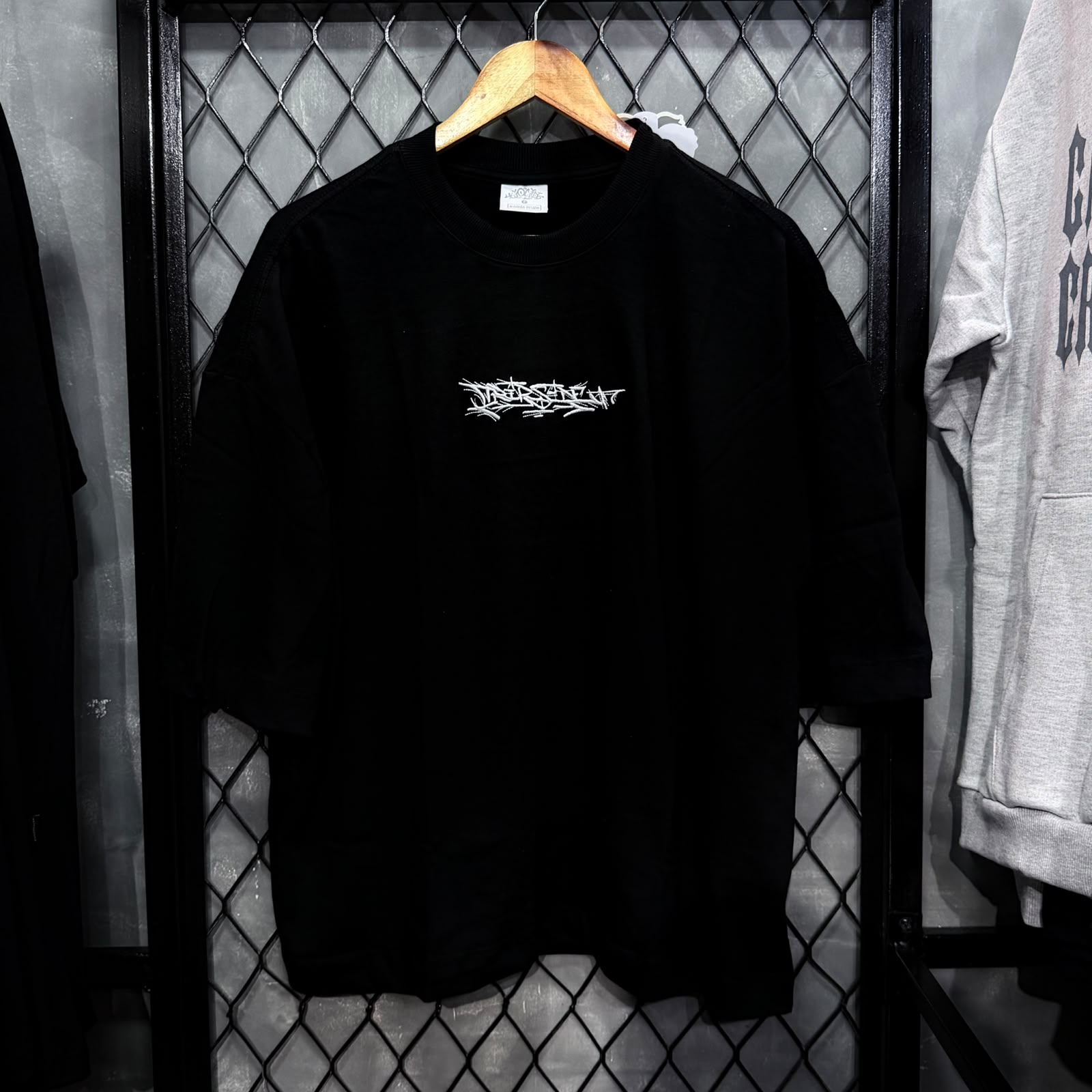 CAMISETA BOXY TRIP SIDE
