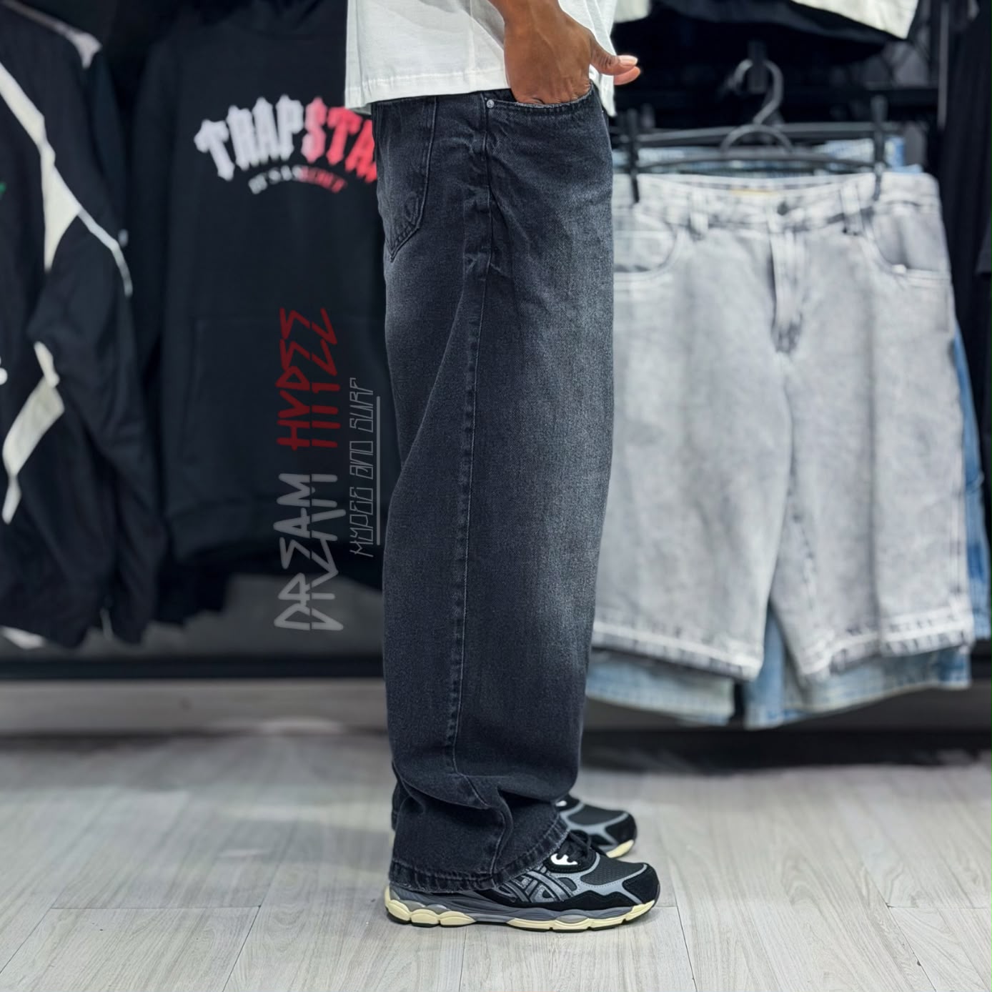 Calça Baggy Preta Estonada DMC
