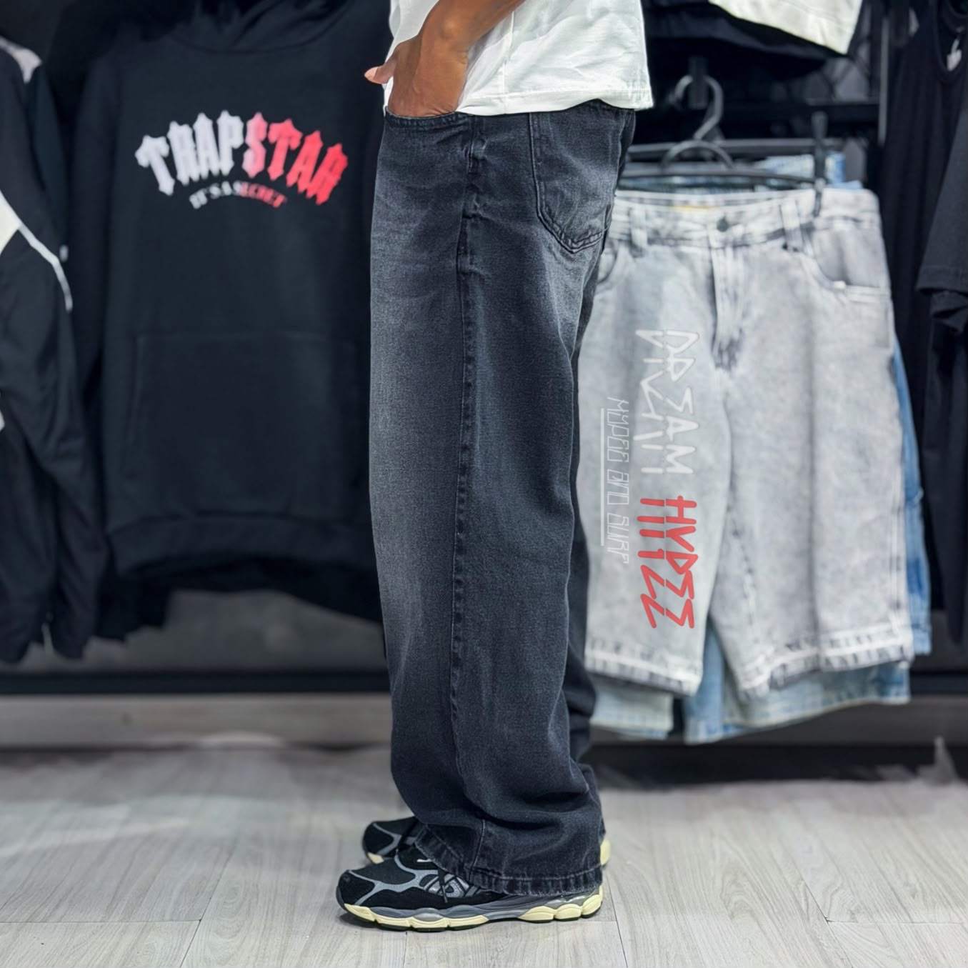 Calça Baggy Preta Estonada DMC