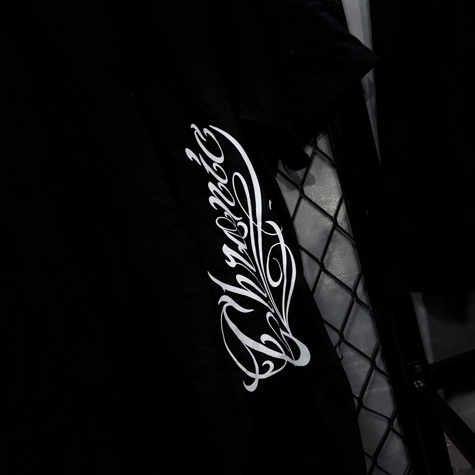 CAMISETA CHRONIC
