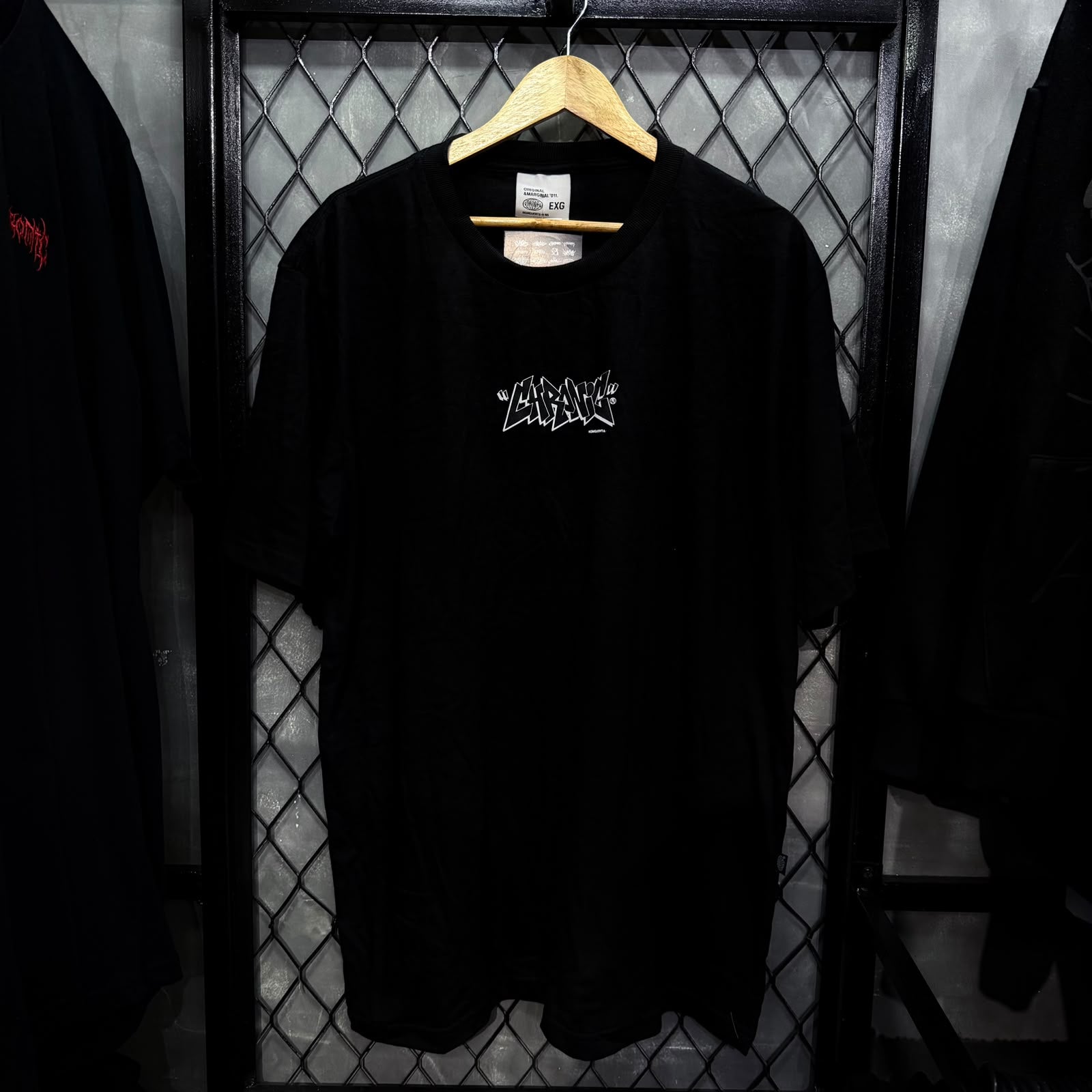 CAMISETA CHRONIC