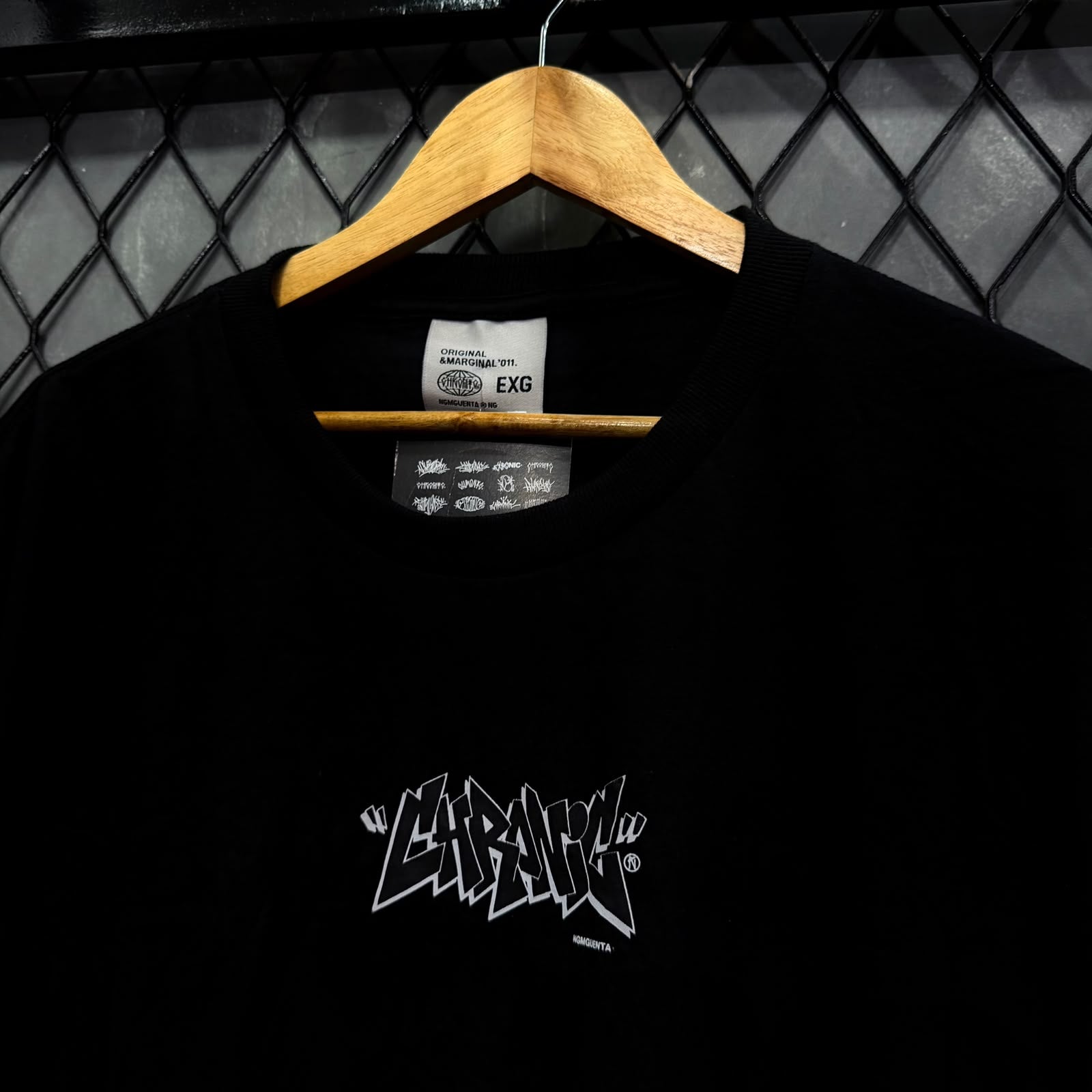 CAMISETA CHRONIC