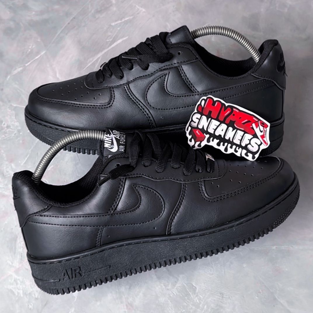 AF1 ALL BLACK