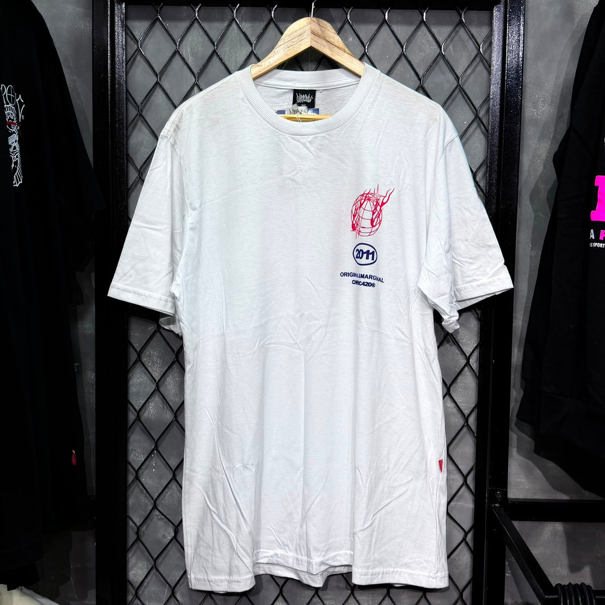 CAMISETA CHRONIC